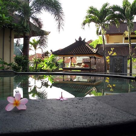 Loka Pala Villa Ubud  Exterior photo