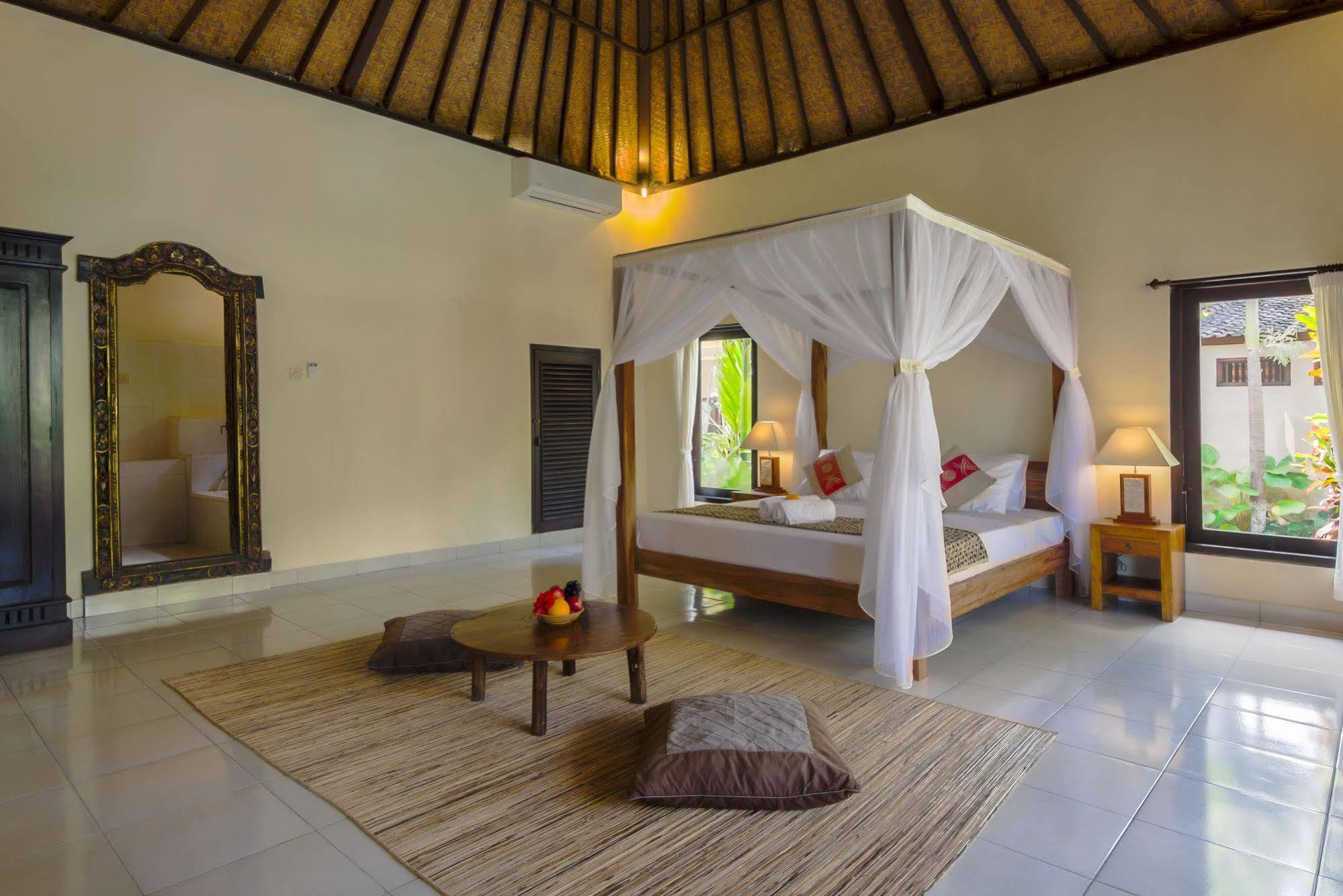 Loka Pala Villa Ubud  Exterior photo