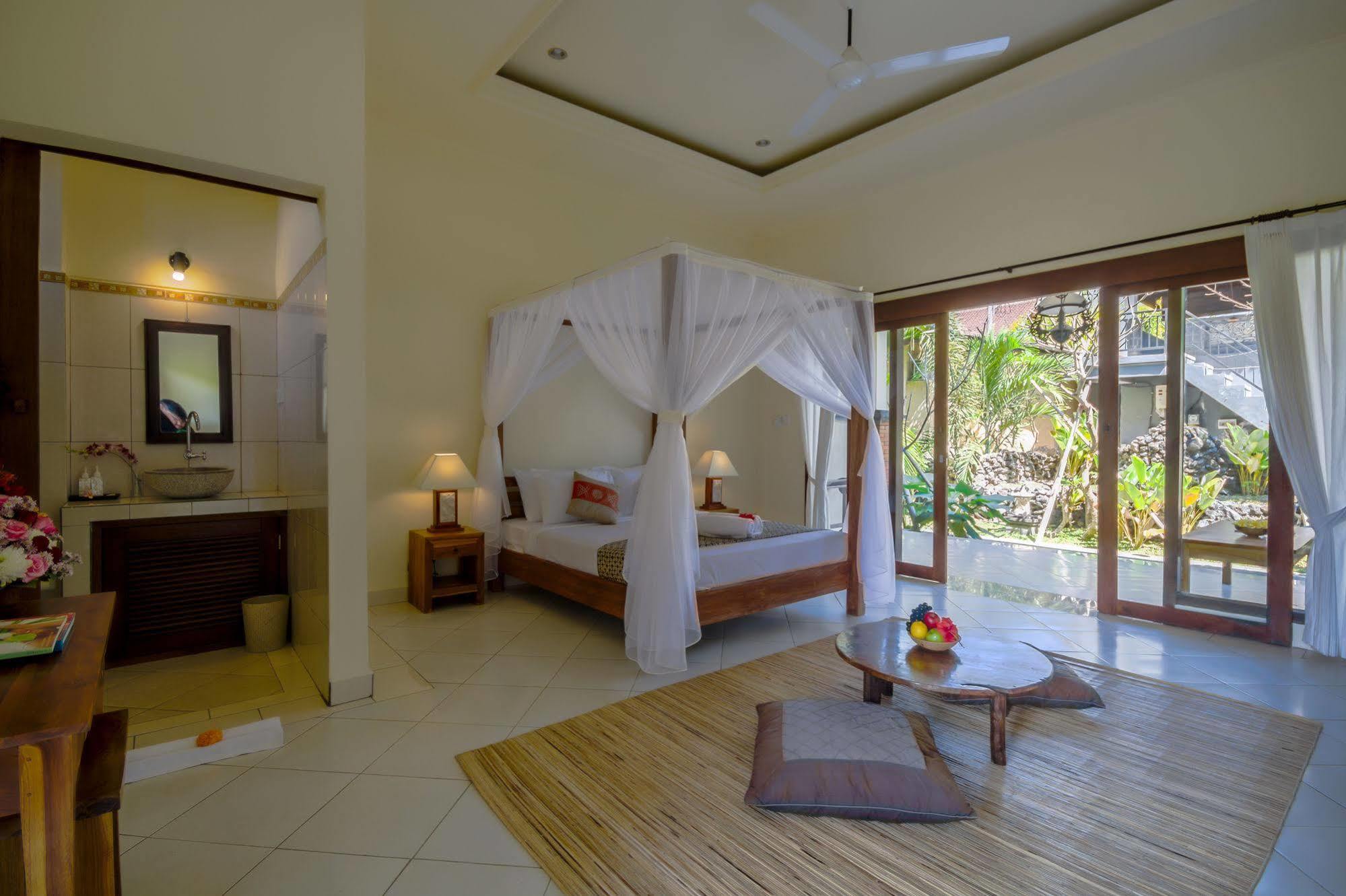 Loka Pala Villa Ubud  Exterior photo